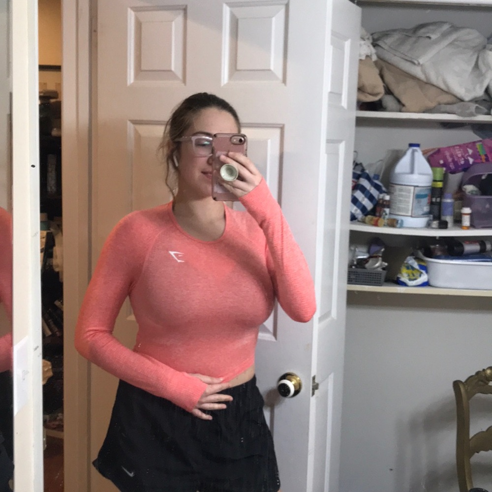 gymshark long sleeved crop